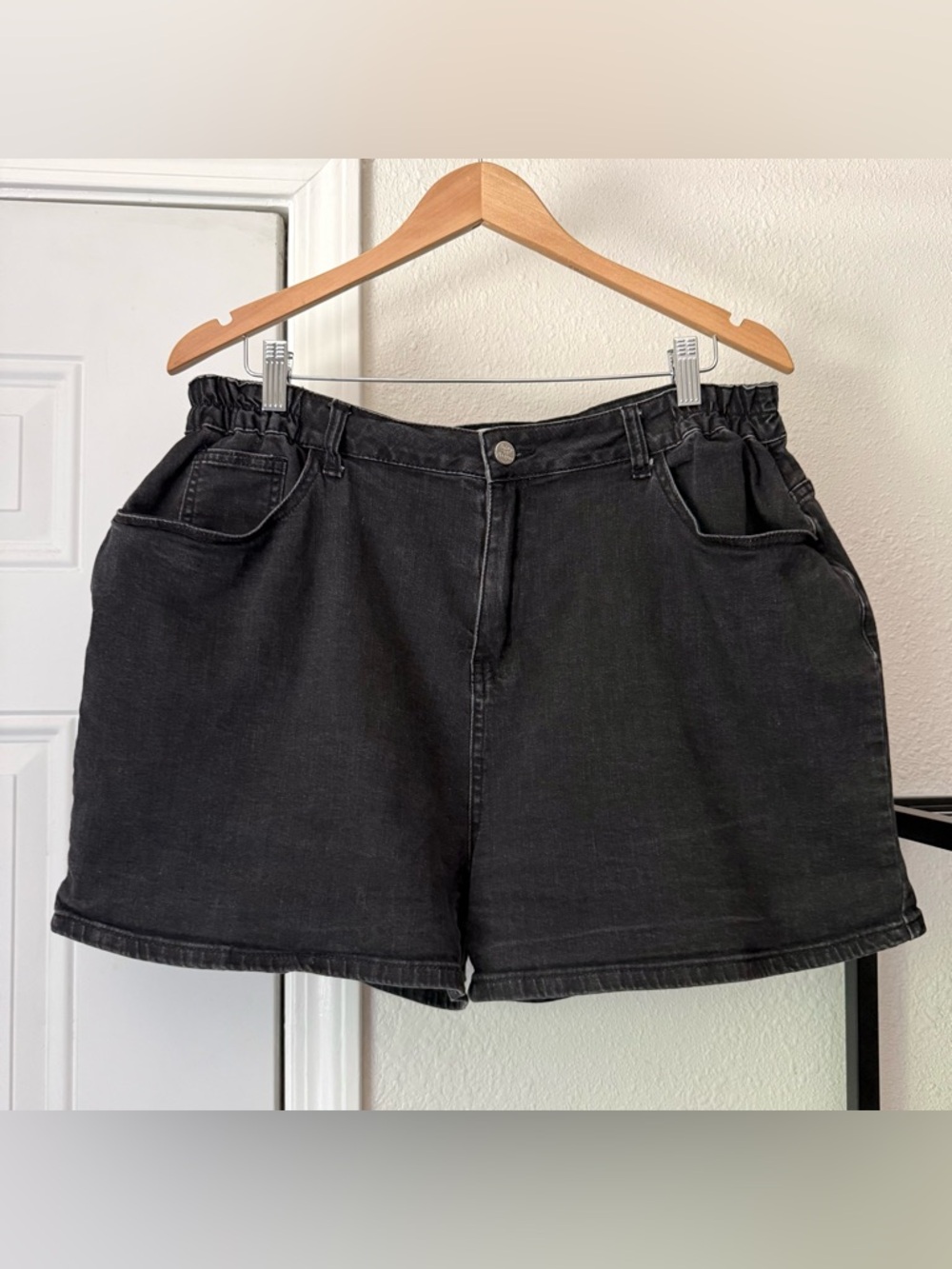 SHINY BY NATURE washed black grey cotton denim elastic pull on jean shorts